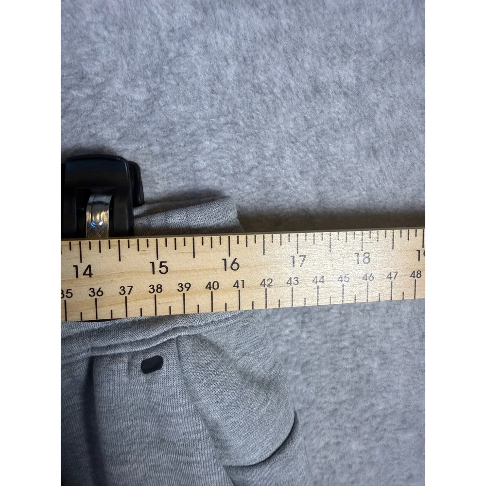 Nike Tech Fleece Joggers Mens Large Grey Tapered Sweatpants CU4495-063
